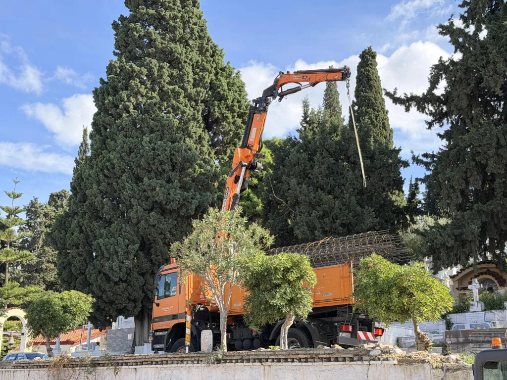 Πάτρα: Έργα και ασφαλτοστρώσεις σε Γηροκομειό και Πανεπιστημίου