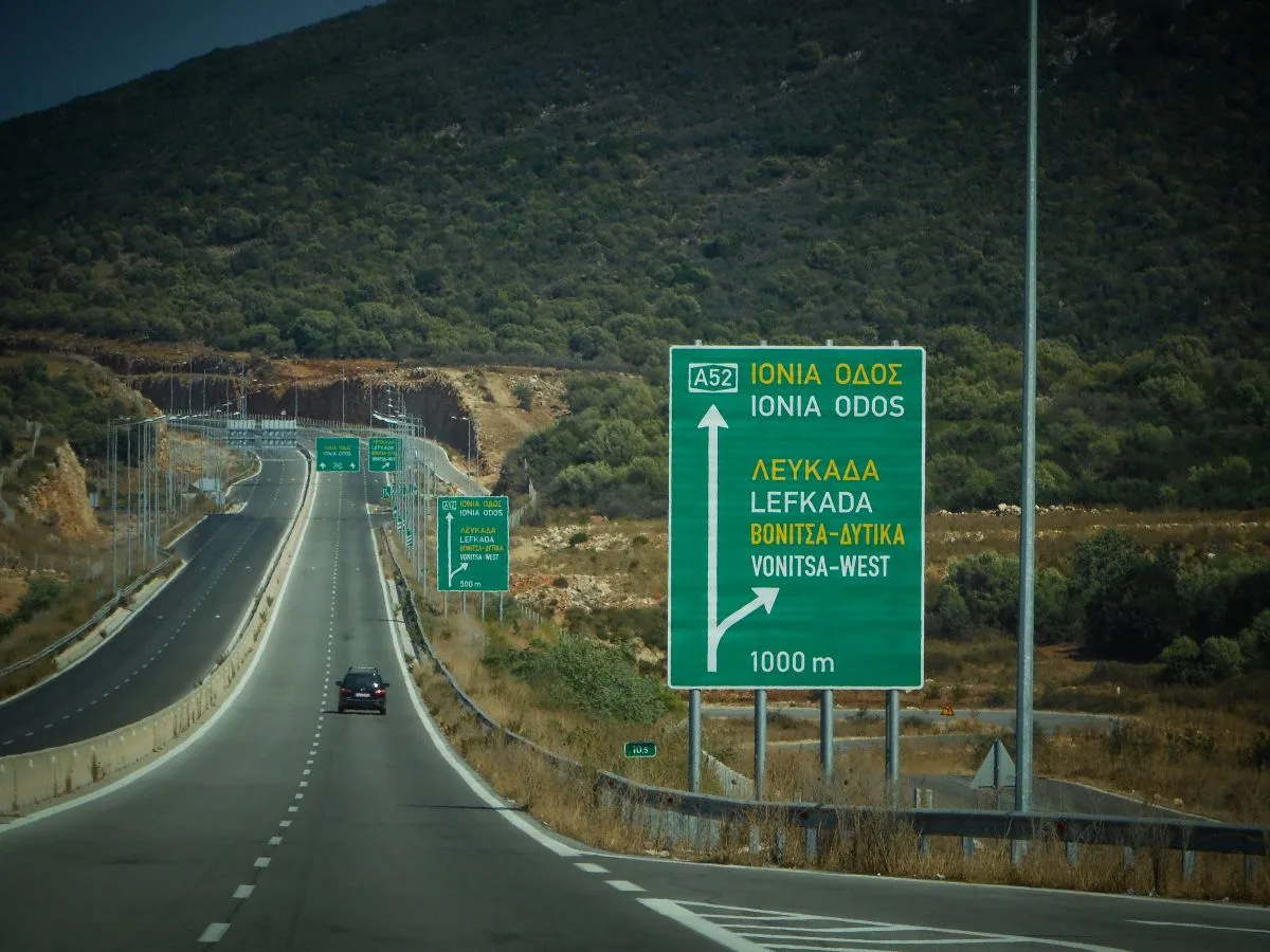 Κυκλοφοριακές ρυθμίσεις στην Ιόνια Οδό λόγω εργασιών στη σήραγγα Καλυδώνας