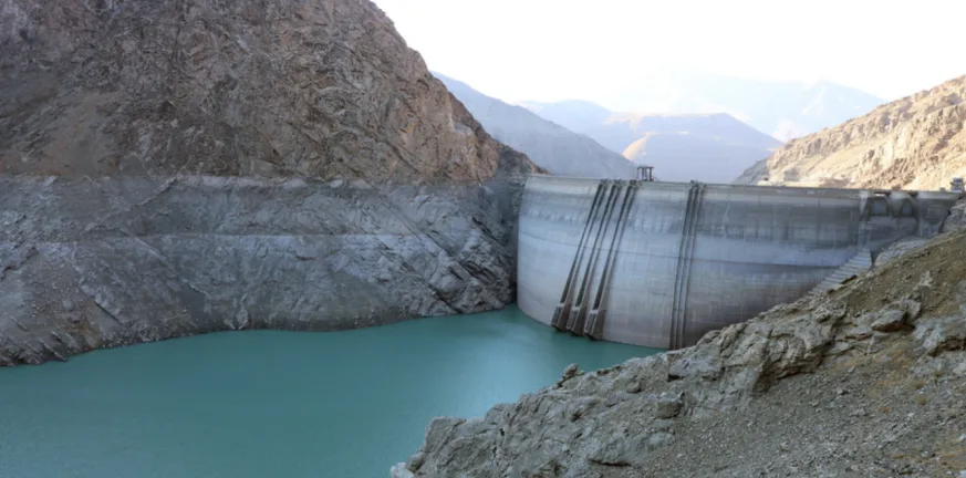 Ιράν: Ξεμένουν από νερό και ψεκάζουν τα σύννεφα για βροχή - Παρατεταμένη ξηρασία