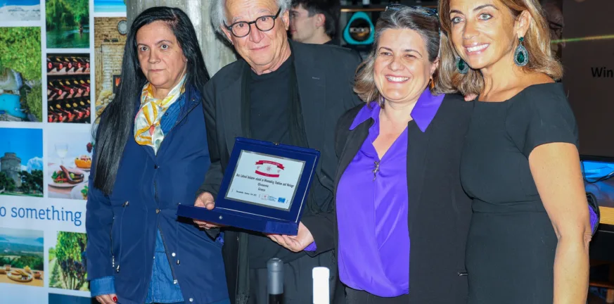 Διεθνής διάκριση για την Αιγιάλεια: Τα Οινοξένεια στα Iter Vitis Awards 2025