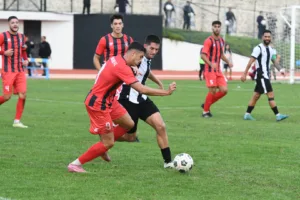 Ο Παναιγιάλειος το ντέρμπι, δεν άντεξε με 10 η Παναχαϊκή Ο Παναιγιάλειος το ντέρμπι, δεν άντεξε με 10 η Παναχαϊκή