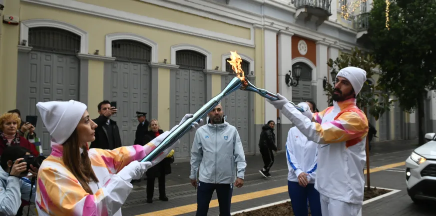 H Πάτρα υποδέχθηκε την Ολυμπιακή Φλόγα ΦΩΤΟΓΡΑΦΙΕΣ