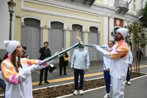 H Πάτρα υποδέχθηκε την Ολυμπιακή Φλόγα ΦΩΤΟΓΡΑΦΙΕΣ