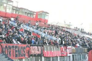 Χωρίς πάτο το βαρέλι για την Παναχαϊκή, συνετρίβη από την Κόρινθο Χωρίς πάτο το βαρέλι για την Παναχαϊκή, συνετρίβη από την Κόρινθο