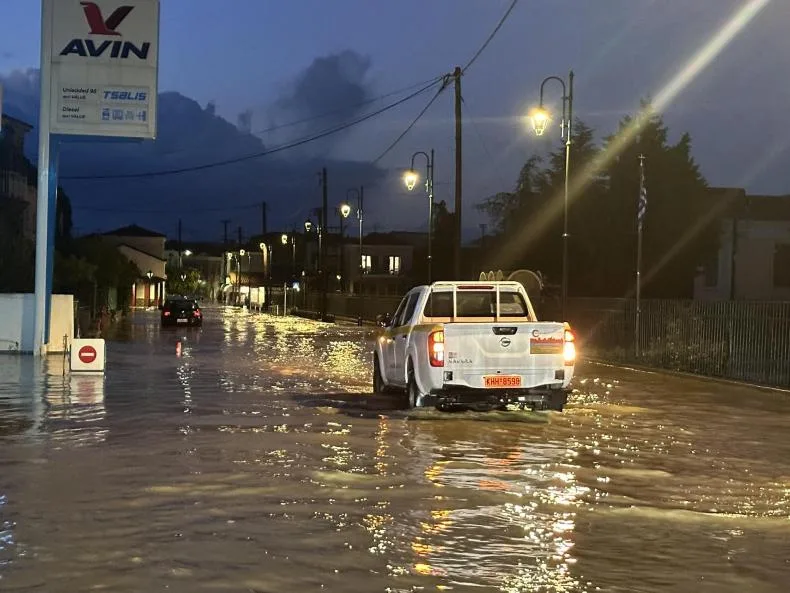 Καταστροφές στη Λέσβο, «έσπασε» ποτάμι στην Καλλονή ΦΩΤΟ - ΒΙΝΤΕΟ