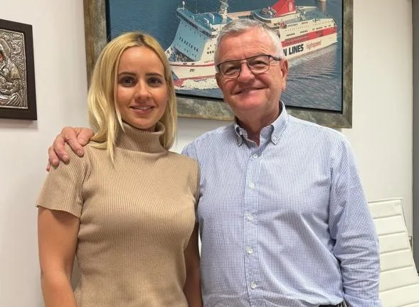 ΔΕΕΠ: Η Μαργαρίτα Καπνίση στο πλευρό με τον Αντώνη Κουνάβη