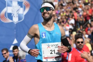 «Ήσουν πρεζάκιας και τώρα είσαι εδώ και τρέχεις έναν Μαραθώνιο» – Η συγκλονιστική ιστορία του Παναγιώτη Καραΐσκου