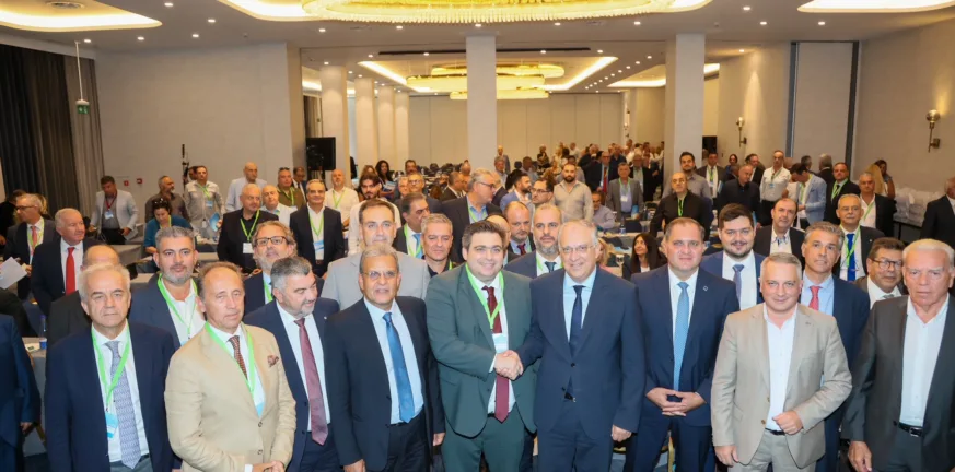 Η Πάτρα στο επίκεντρο: Υπουργοί και επιχειρηματίες αναμένονται για τη ΓΣ της Κεντρικής Ενωσης Επιμελητηρίων