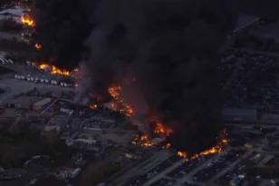 Τραγωδία στο Κεντάκι,12 νεκροί: Ο κινητήρας του αεροσκάφους της UPS πήρε φωτιά και αποκολλήθηκε, ΒΙΝΤΕΟ