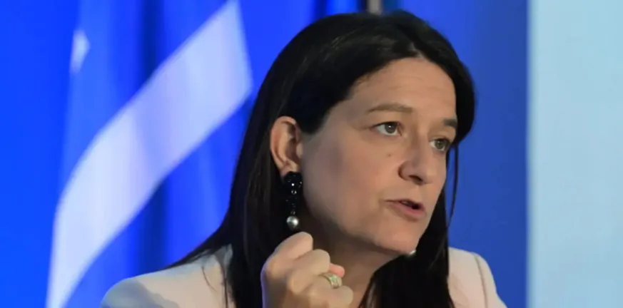 Κεραμέως: Διαθέσιμη από αύριο ηλεκτρονική πλατφόρμα για την ενίσχυση των 250 ευρώ