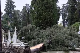 Δυτική και Βορειοδυτική Ελλάδα στο έλεος της κακοκαιρίας: Πλημμύρες, υπερχειλίσεις και εκτεταμένες ζημιές σε Ήπειρο, Κέρκυρα και Καστοριά