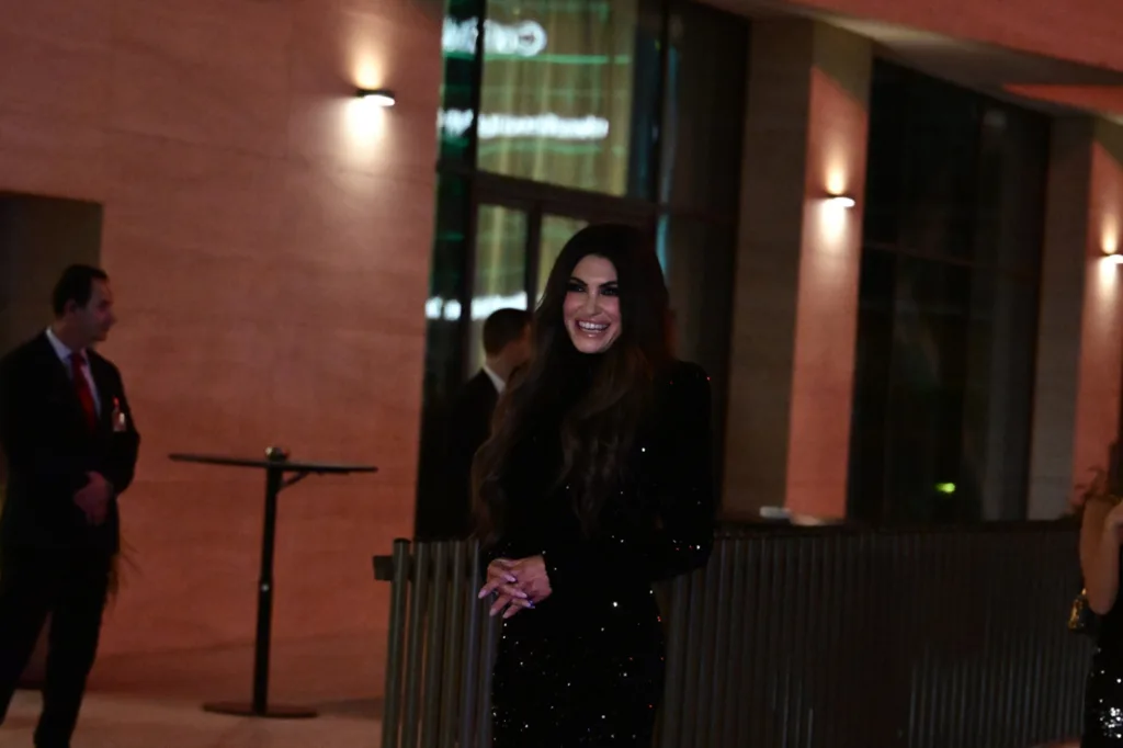 Όλα όσα έγιναν στην πρώτη δεξίωση της Κίμπερλι Γκιλφόιλ - Το μενού και οι καλεσμένοι