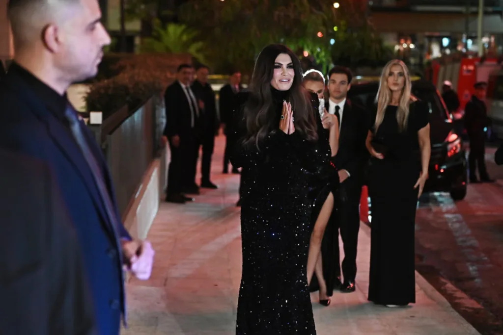 Η Κίμπερλι Γκιλφόιλ στην Αθήνα: Παραθέτει δεξίωση προς τιμήν των Αμερικανών πεζοναυτών, ΦΩΤΟ