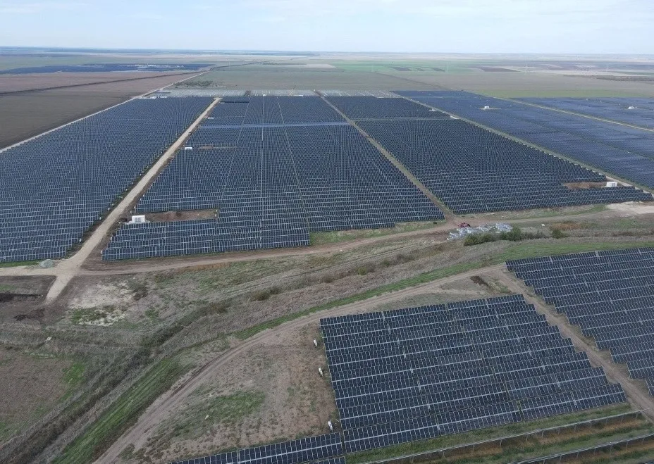 Όμιλος ΔΕΗ: 130 MW φωτοβολταϊκών προστίθενται στο εν λειτουργία χαρτοφυλάκιο ΑΠΕ στη Ρουμανία Όμιλος ΔΕΗ: 130 MW φωτοβολταϊκών προστίθενται στο εν λειτουργία χαρτοφυλάκιο ΑΠΕ στη Ρουμανία