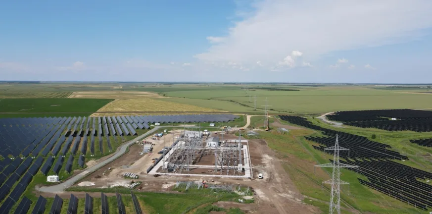 Όμιλος ΔΕΗ: 130 MW φωτοβολταϊκών προστίθενται στο εν λειτουργία χαρτοφυλάκιο ΑΠΕ στη Ρουμανία