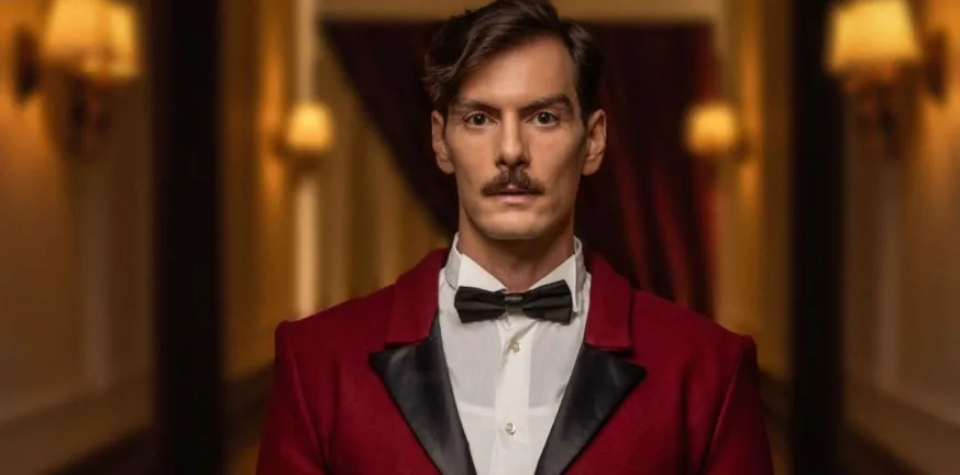 «Grand Hotel»: Ο Πέτρος επιστρέφει, θερμή υποδοχή του Γιάννη Κουκουράκη στα social