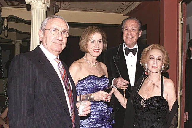 Ντίμης Κρίτσας: Ο μάγος της υψηλής ραπτικής - Η Μελίνα, η Σανέλ και η... Πάτρα