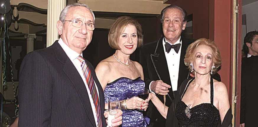 Ντίμης Κρίτσας: Ο μάγος της υψηλής ραπτικής - Η Μελίνα, η Σανέλ και η... Πάτρα