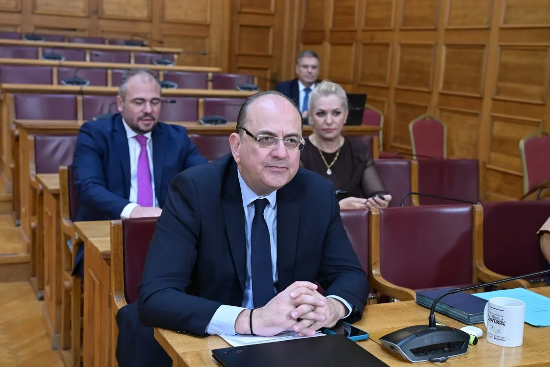 Μήνυση από Μακάριο Λαζαρίδη στη διευθύντρια Τύπου του ΠΑΣΟΚ: «Άθλια συκοφαντία, θα λογοδοτήσουν» Μήνυση από Μακάριο Λαζαρίδη στη διευθύντρια Τύπου του ΠΑΣΟΚ: «Άθλια συκοφαντία, θα λογοδοτήσουν»