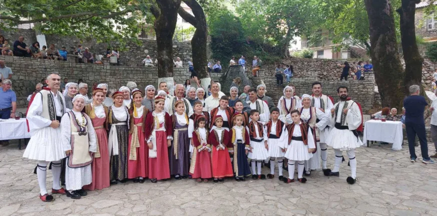 Διπλό αφιέρωμα της ΕΡΤ3 στο Λειβάρτζι Καλαβρύτων: Από τη «Κυριακή στο Χωριό» στο βραβευμένο «Λενάκι» του Δημήτρη Ινδαρέ