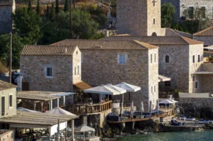 Μάνη: Η άγρια ομορφιά της φύσης