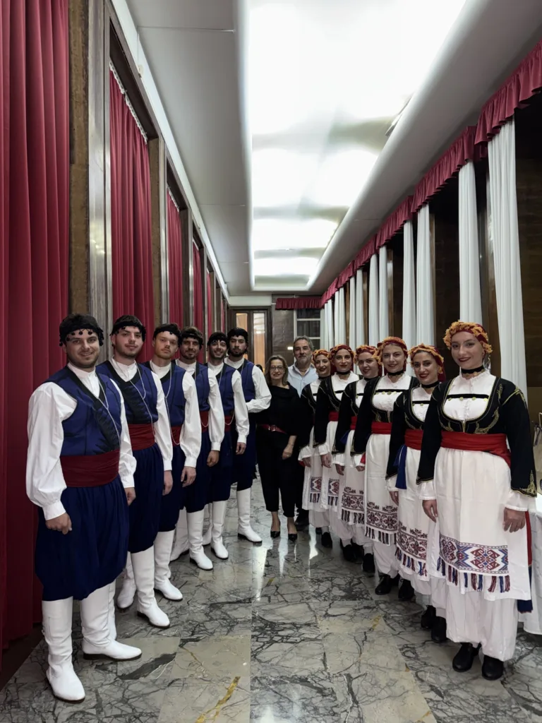 Το Λύκειο Ελληνίδων Πάτρας στον Τάραντα της Ιταλίας ΦΩΤΟ