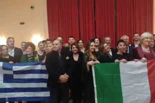 Το Λύκειο Ελληνίδων Πάτρας στον Τάραντα της Ιταλίας ΦΩΤΟ