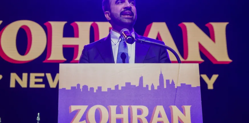 Ζοράν Μαμντάνι: Ο 34χρονος σοσιαλιστής που θέλει να αλλάξει το πρόσωπο της Νέας Υόρκης