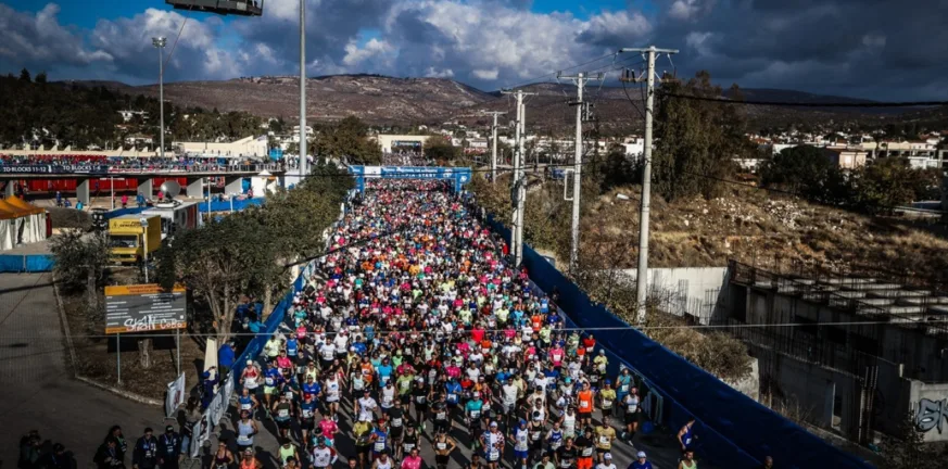 42ος Αυθεντικός Μαραθώνιος Αθηνών: Ολες οι κυκλοφοριακές ρυθμίσεις και οι κλειστοί δρόμοι