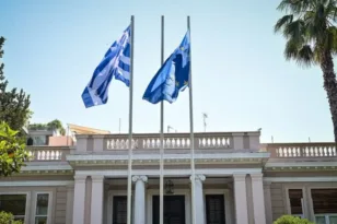 Απάντηση Αθήνας σε Ζαχάροβα: Απειλές κατά κυρίαρχων κρατών αυτοδικαίως απορρίπτονται