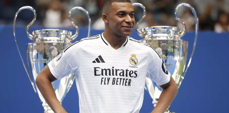 Καθαρές οι εξετάσεις του Εμπαπέ, κανονικά με Ολυμπιακό και Έλτσε