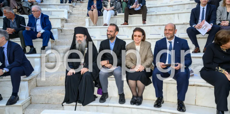 Λίνα Μενδώνη: «Το Ρωμαϊκό Ωδείο ξαναγίνεται η καρδιά της Πάτρας» - «Αποδίδουμε όχι μόνο ένα μνημείο, αλλά έναν ολόκληρο αρχαιολογικό χώρο»