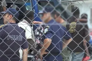 Σέρρες: Στον Εισαγγελέα 30 μετανάστες για την εξέγερση σε δομή φιλοξενίας