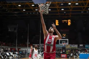 Bαθμολογία GBL: Πως διαμορφώνεται η κατάταξη μετά τις νίκες του Ολυμπιακού και του Παναθηναϊκού