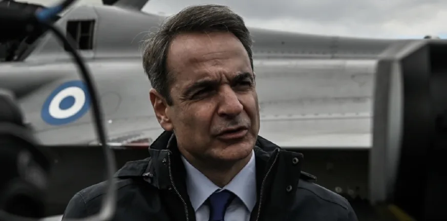 Μητσοτάκης: «Ισχυρότερα από ποτέ τα ελληνικά φτερά» - Μήνυμα για την εορτή της Πολεμικής Αεροπορίας