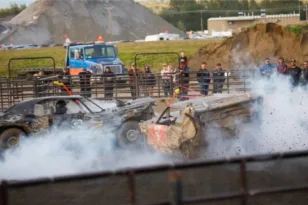 Αυστραλία: Αυτοκίνητο παρέσυρε και τραυμάτισέ 9 ανθρώπους σε αγώνα επίδειξης