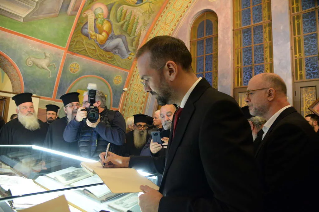 Πάτρα: Εγκαινιάστηκαν το Μουσείο, η Βιβλιοθήκη και το Αρχονταρίκι του νέου ΙΝ Αγίου Ανδρέα - Παρουσία Φαρμάκη ΦΩΤΟ