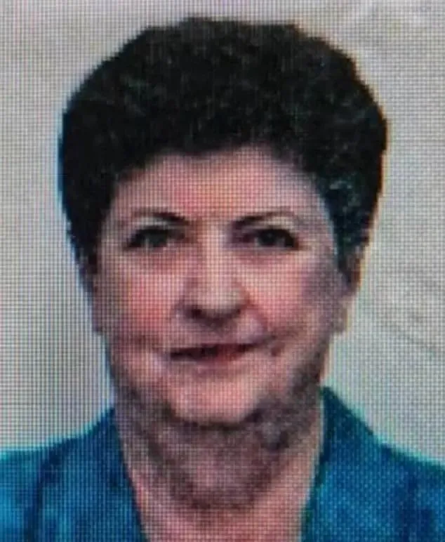 Ιταλός υποδυόταν τη νεκρή μητέρα του εισπράττοντας χιλιάδες ευρώ ΦΩΤΟ