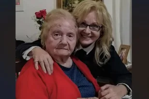 Πύργος: Η Αγγελική Νικολούλη κήδεψε τη μητέρα της ΦΩΤΟ