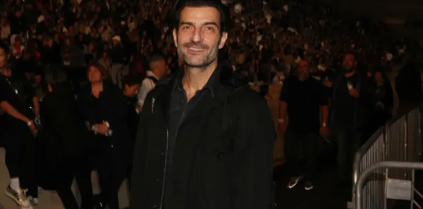 «Η απιστία λειτουργεί πάντα θετικά, αρκεί να μη γίνει καταστροφική. Προσωπικά την συγχωρώ την απιστία» αποκαλυπτικός ο Νίκος Κουρής