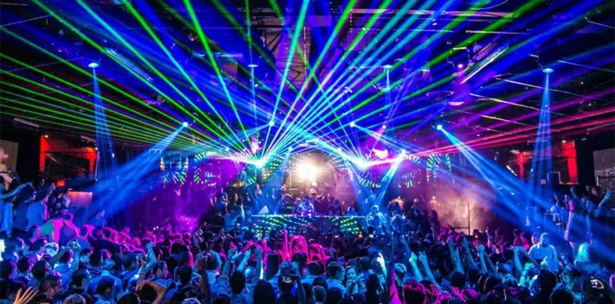 Πάτρα: Ισχυρό μήνυμα στη «νύχτα» με εκτεταμένους ελέγχους σε κέντρα διασκέδασης