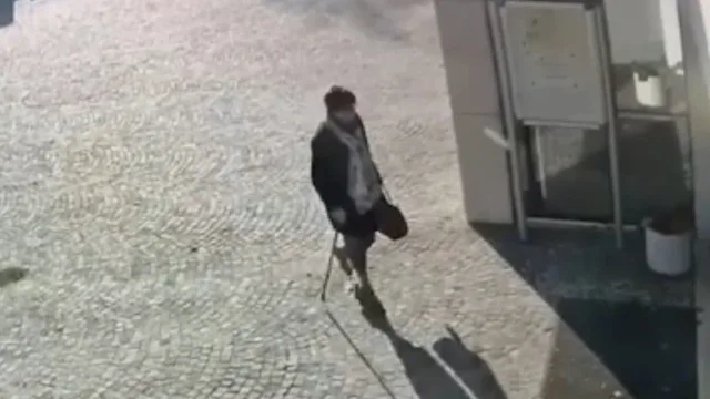 Ιταλός υποδυόταν τη νεκρή μητέρα του εισπράττοντας χιλιάδες ευρώ ΦΩΤΟ