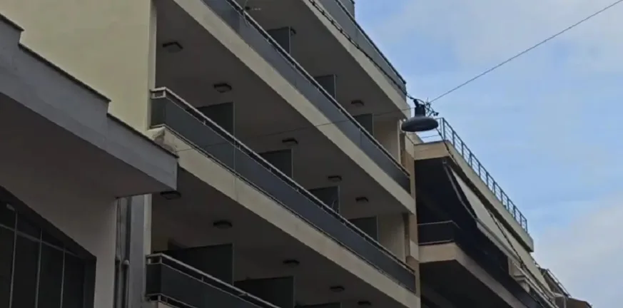 Γηροκομείο της φρίκης στην Κυψέλη: Ελλείψεις ακόμη και σε σαπούνια και πάνες - Εργαζόμενοι μιλούν για εγκατάλειψη