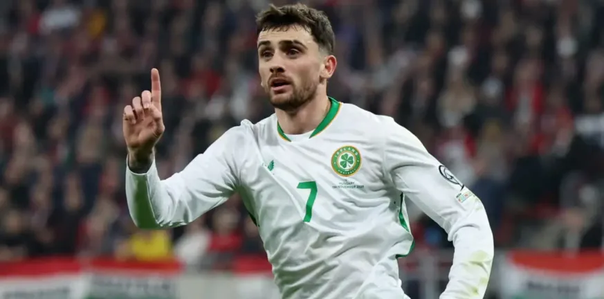 Το αεροδρόμιο του Δουβλίνου μετονομάστηκε σε «Τρόι Πάροτ» μετά το χατ τρικ του Ιρλανδού στην Ουγγαρία, ΒΙΝΤΕΟ