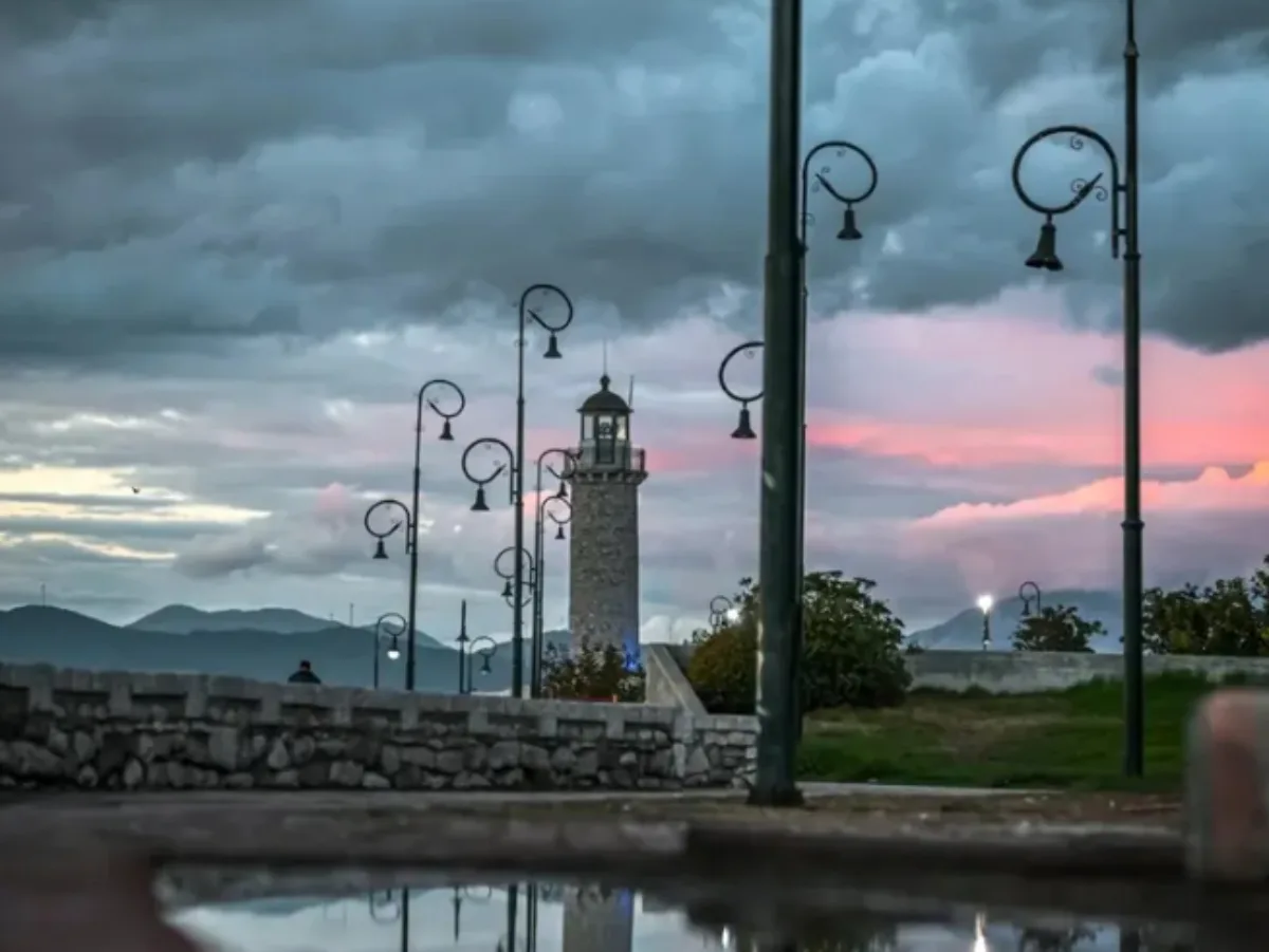 Ο καιρός σήμερα 5/11: Παραμένει η αστάθεια, πού θα βρέχει, η πρόγνωση για την Πάτρα Ο καιρός σήμερα 5/11: Παραμένει η αστάθεια, πού θα βρέχει, η πρόγνωση για την Πάτρα