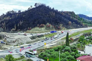 Πρώτο πακέτο χρηματοδότησης: Εγκρίθηκαν 7,5 εκατ. ευρώ για τους πυρόπληκτους δήμους της Αχαϊας