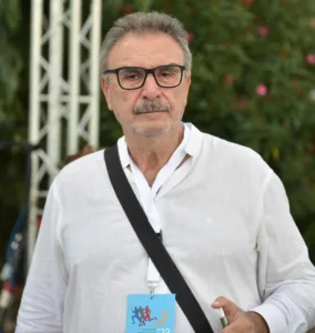 Αντιδράσεις για την επιλογή των λαμπαδηδρόμων στην Πάτρα: Η Αγγελική Μακρή ζητά διαφάνεια και σεβασμό - Τι απαντά ο Τ. Πετρόπουλος Αντιδράσεις για την επιλογή των λαμπαδηδρόμων στην Πάτρα: Η Αγγελική Μακρή ζητά διαφάνεια και σεβασμό - Τι απαντά ο Τ. Πετρόπουλος