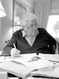 Τρένο: Μελέτη και προτάσεις του πατρινού αρχιτέκτονα Νίκου Πολυζώη Τρένο: Μελέτη και προτάσεις του πατρινού αρχιτέκτονα Νίκου Πολυζώη