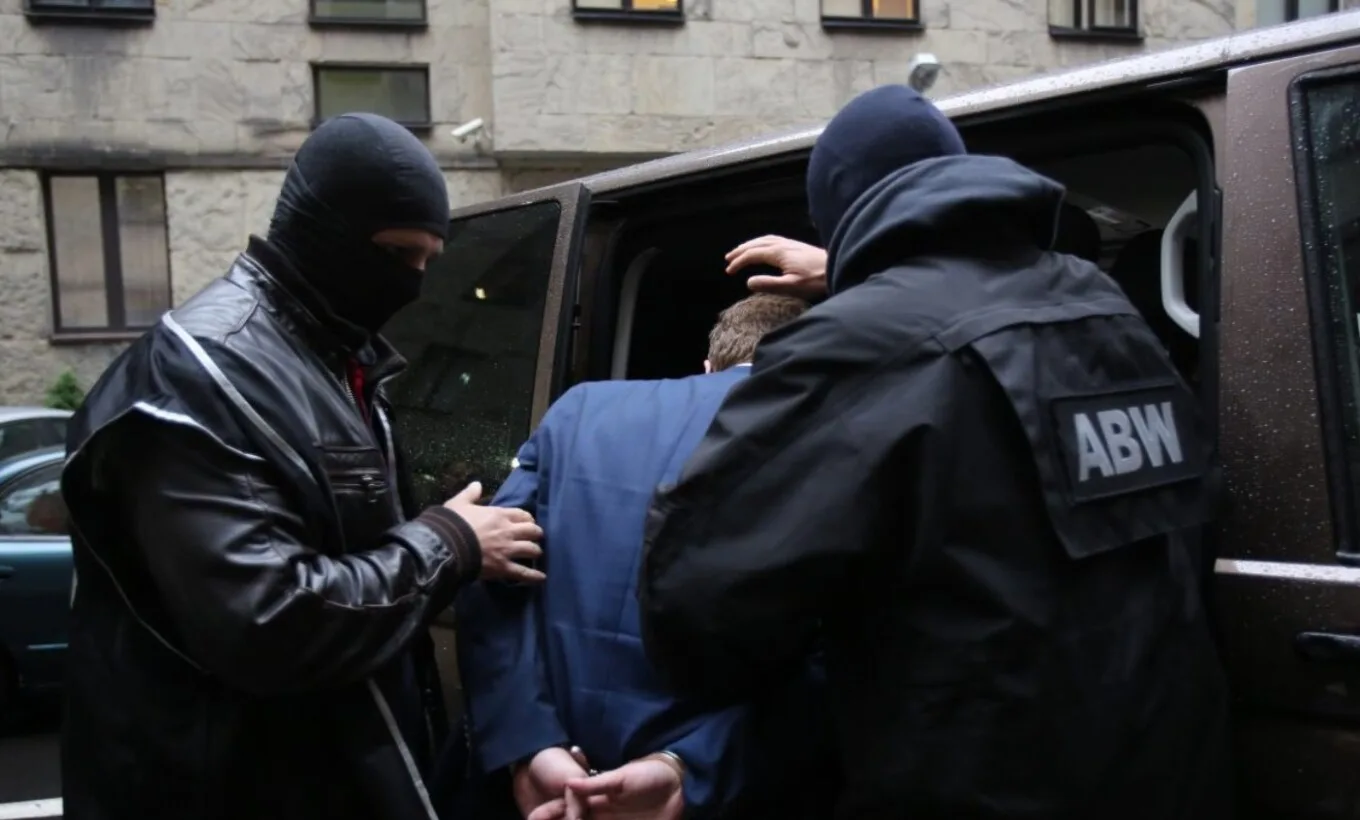 Πολωνία: Συνελήφθησαν δύο Ουκρανοί και τρεις Λευκορώσοι ως ύποπτοι για κατασκοπεία