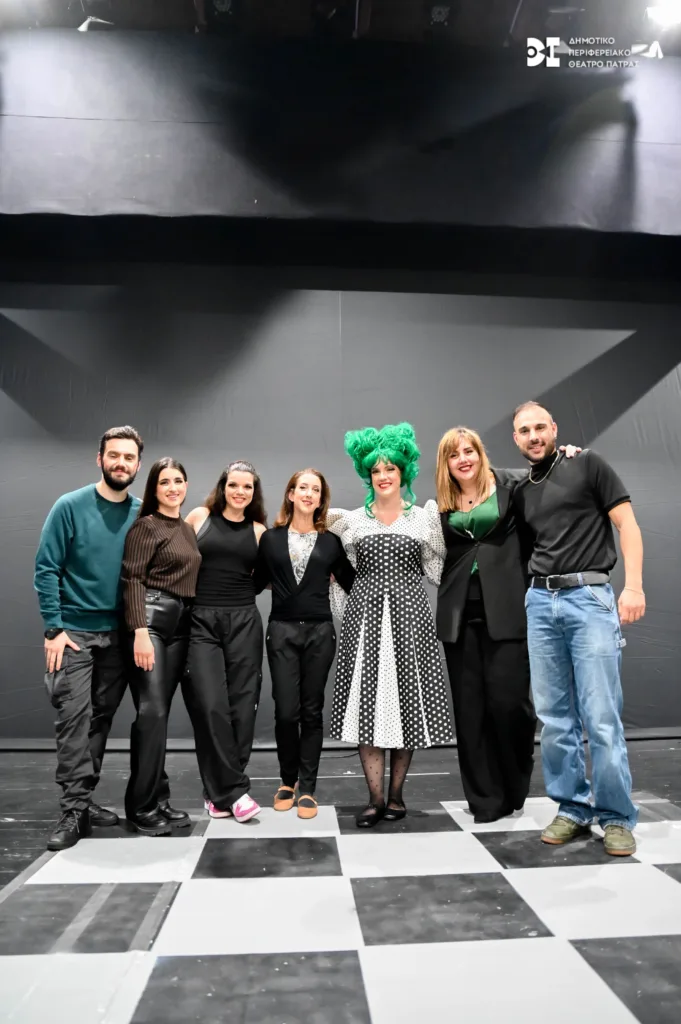 Παραμυθένια πρεμιέρα για το ΔΗΠΕΘΕ Πάτρας: Η «Πεντάμορφη και το Τέρας» έφερε τη μαγεία στο Μπάρρυ ΦΩΤΟ